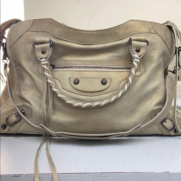 SOLD!!! Balenciaga Classic Metallic Gold City - Picture 8 of 16
